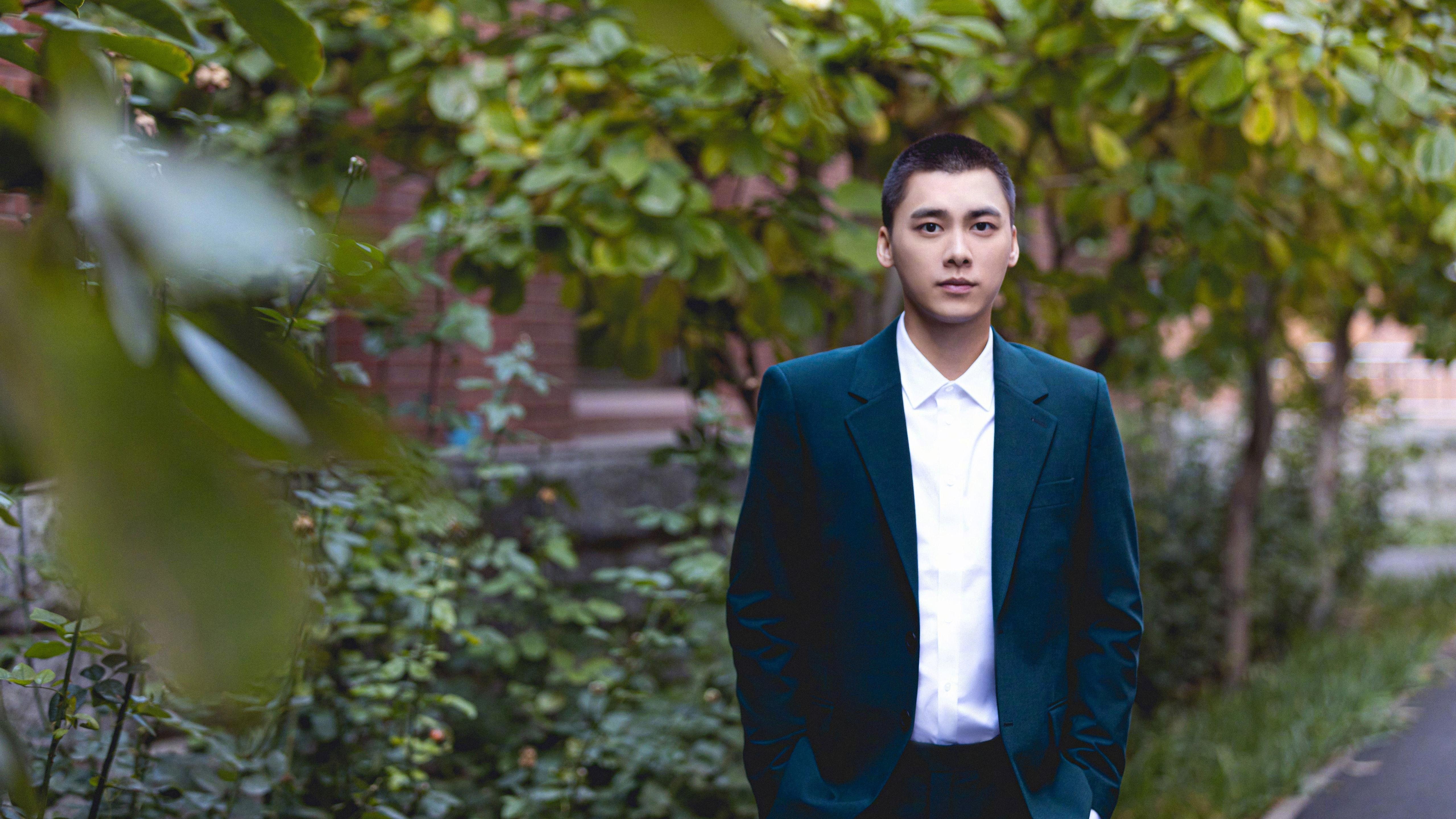 狼性基因，紫百合绽放，当黄喜灿的里程碑遇见佛罗伦萨的跨洲征服