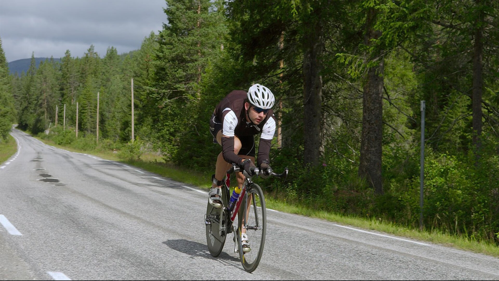 欧冠半决赛焦点战，摩纳哥连击破防，强势压制贝蒂斯