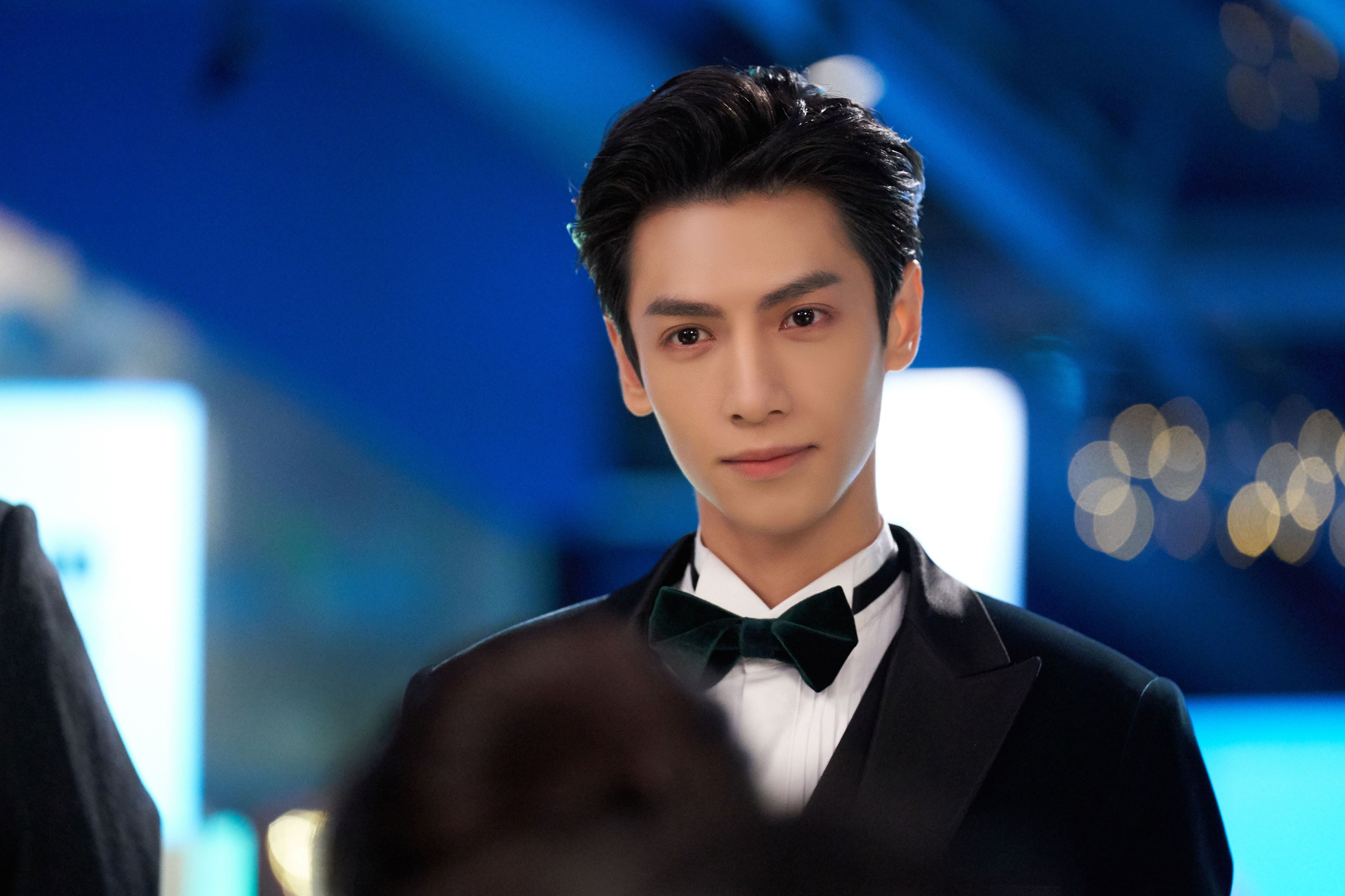 跨越时空的统治力，当骑士的铁蹄踏碎玫瑰花园，恩比德在数字时代宣告接管